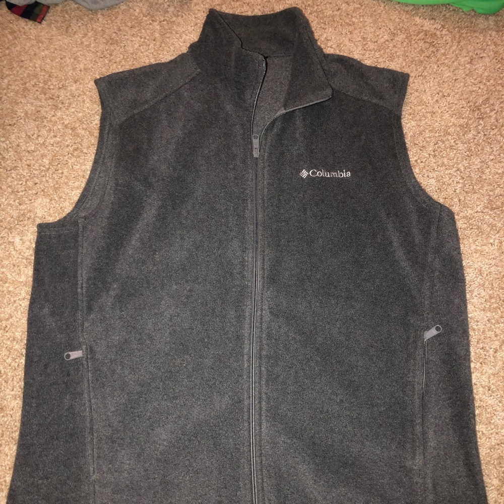 NEVER WORN COLUMBIA MENS VEST